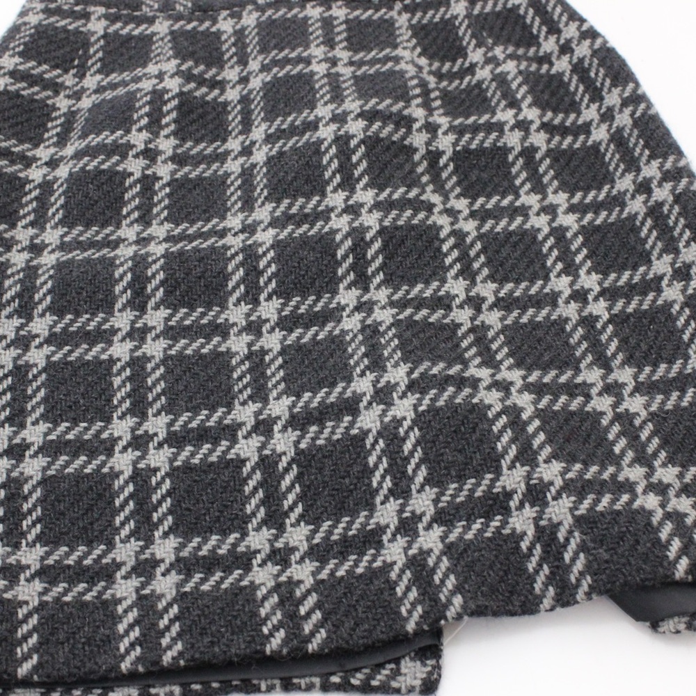 Vintage Dark Academia 90s 100% Wool Plaid Check Grey Gray Mini Skirt - Picture 8 of 10